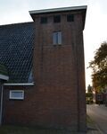De zijkant doet meer denken aan een transformatorhuisje.
<br/>
Richard Keijzer, 2014-10-27